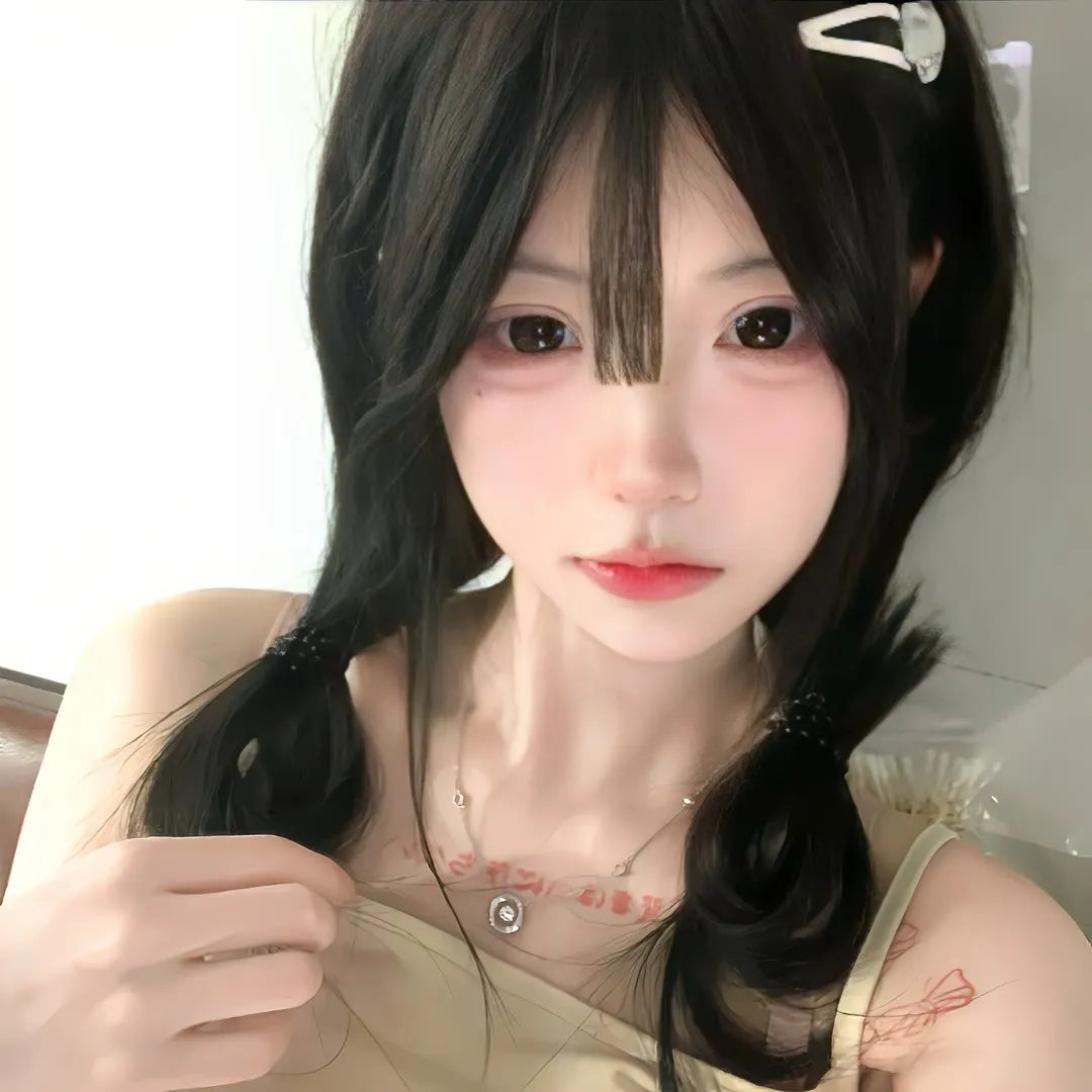 播音台的姊妹花