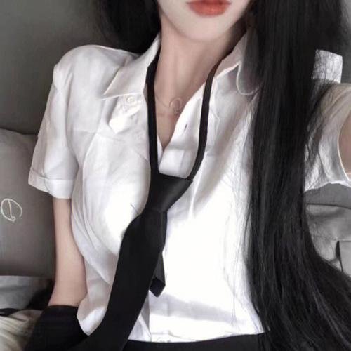 蓝色茉莉